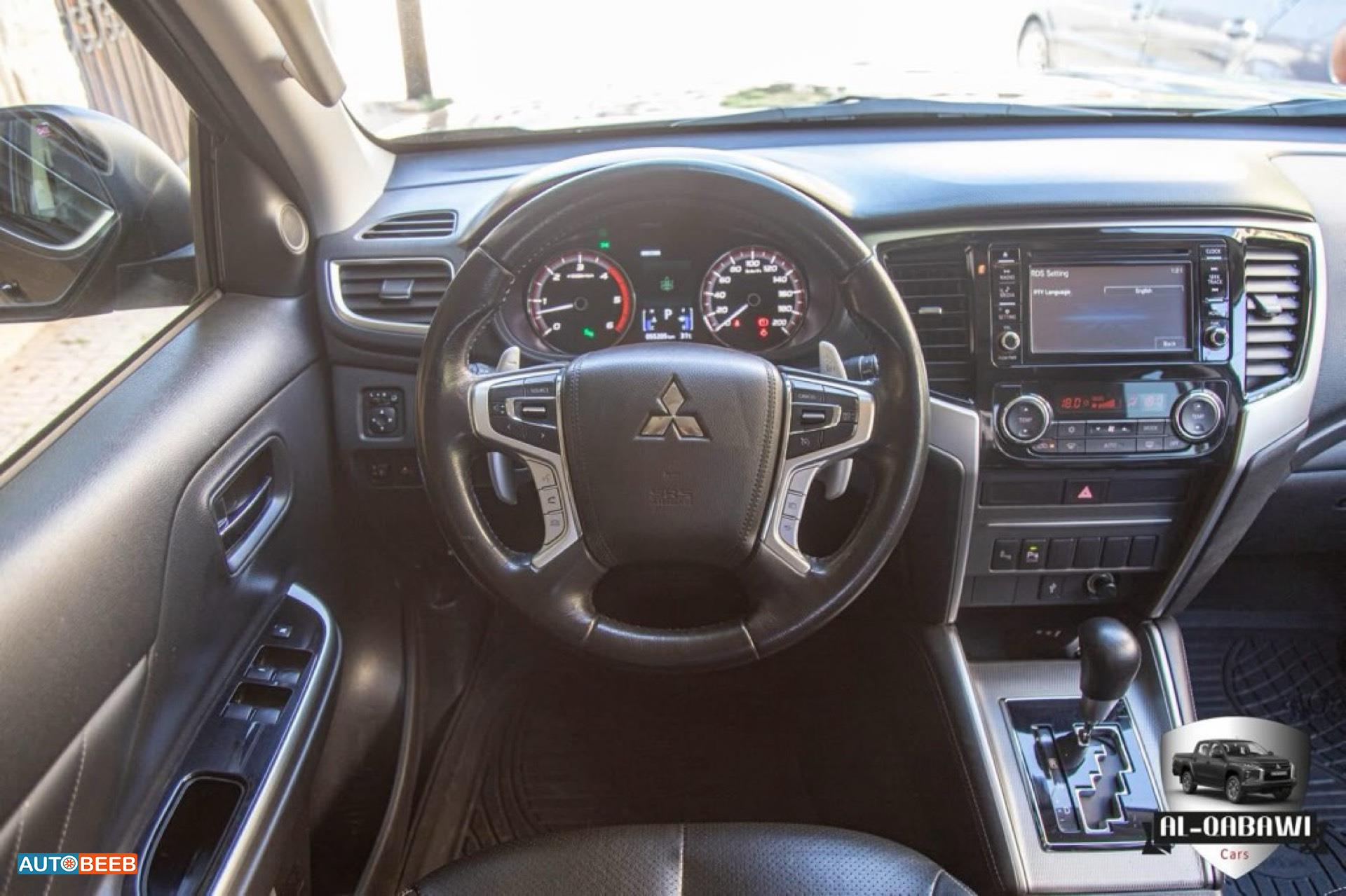 Mitsubishi L200 2021