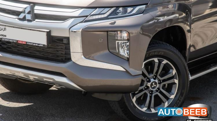 Mitsubishi L200 2021