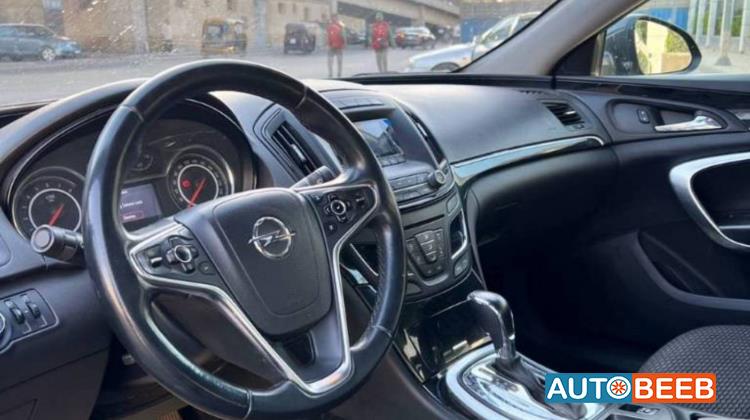 Opel Insignia 2014