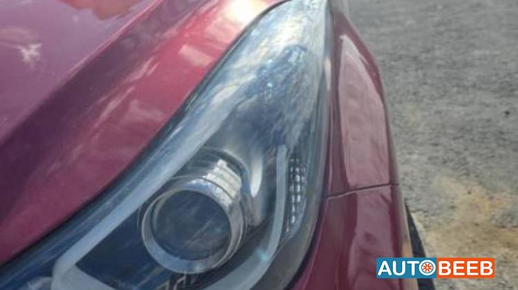 Hyundai Elantra 2015