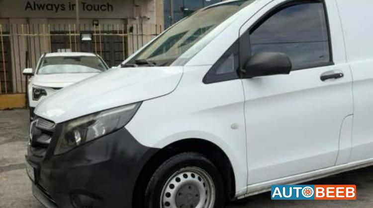 Minivan Mercedes Benz 2017