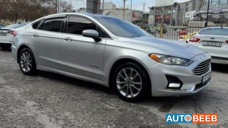 Ford Fusion 2019