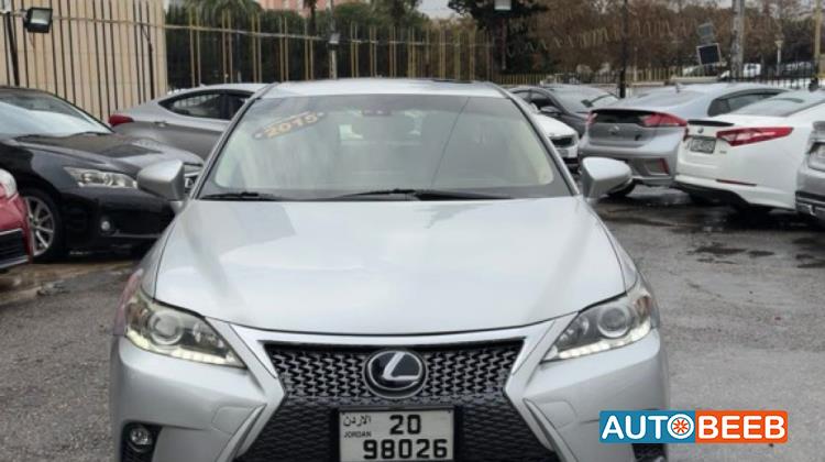 Lexus CT200 2015