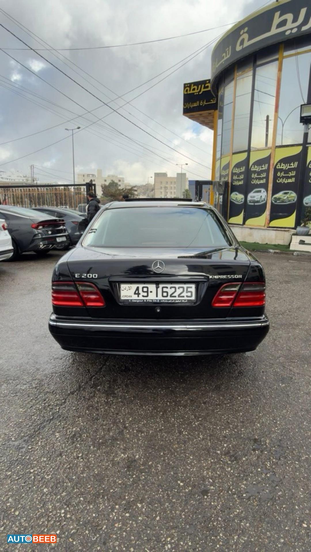 Mercedes Benz E200 2001