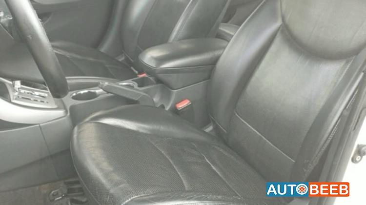 هيونداي افانتي 2014