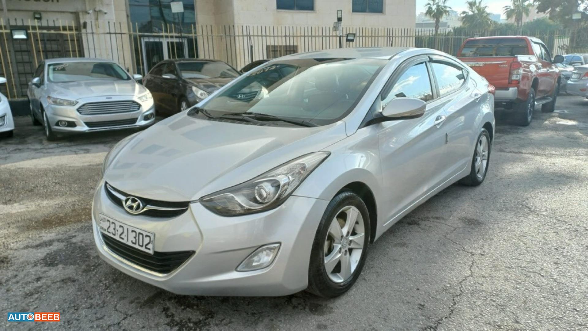 هيونداي افانتي 2014