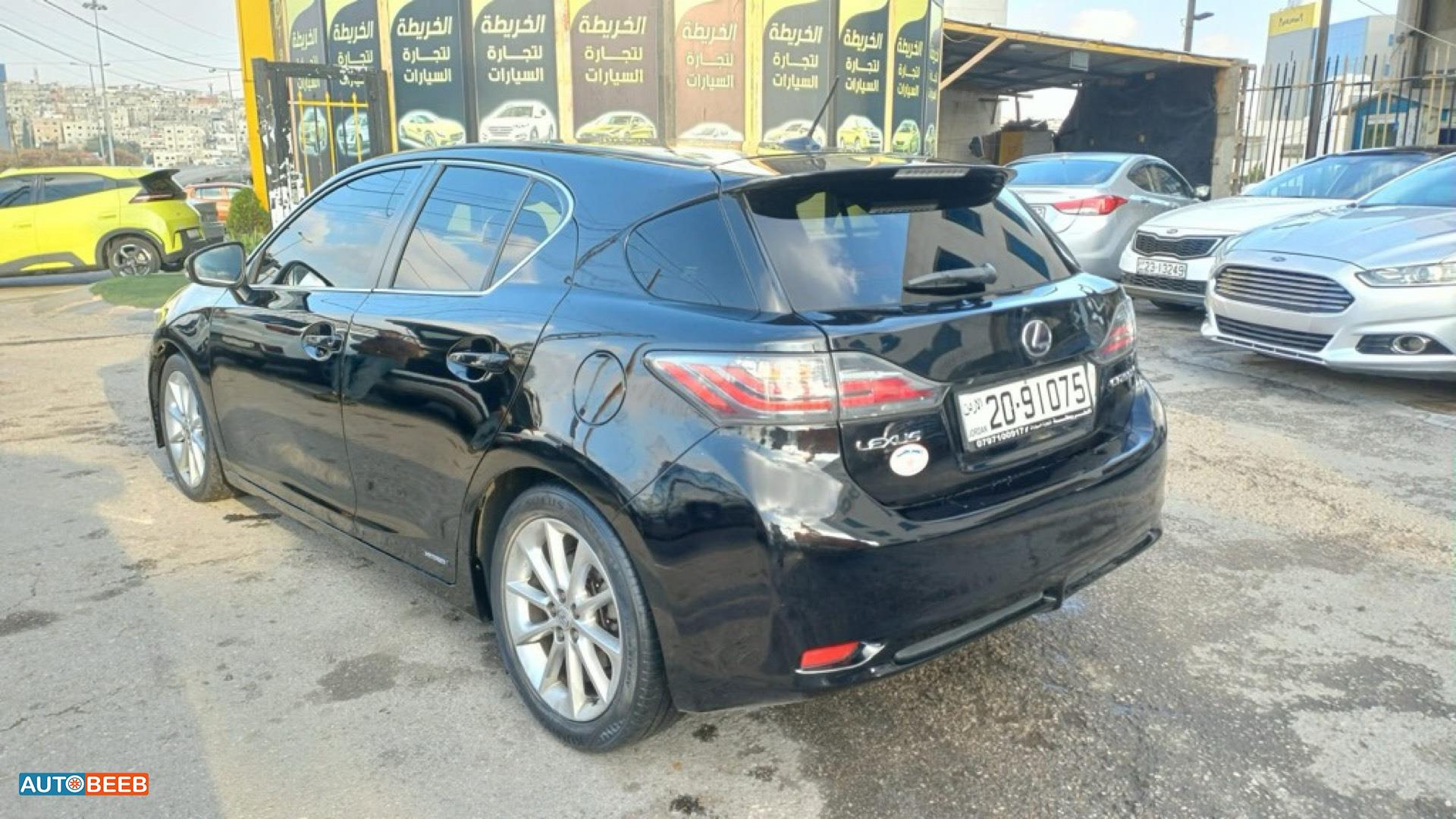 Lexus CT200 2012