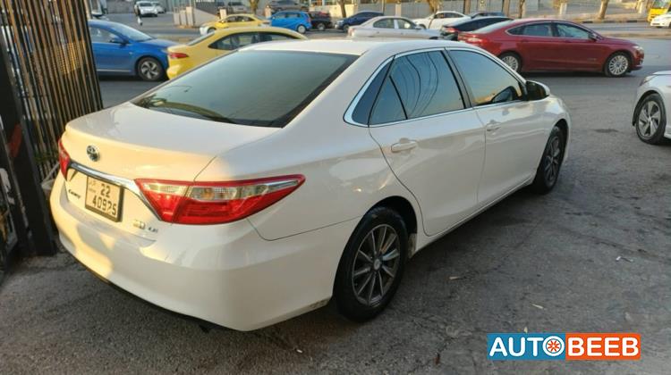 Toyota Camry 2015