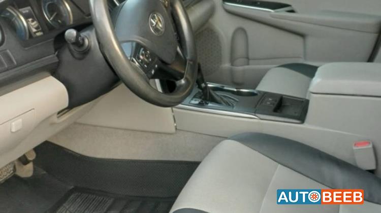 Toyota Camry 2015