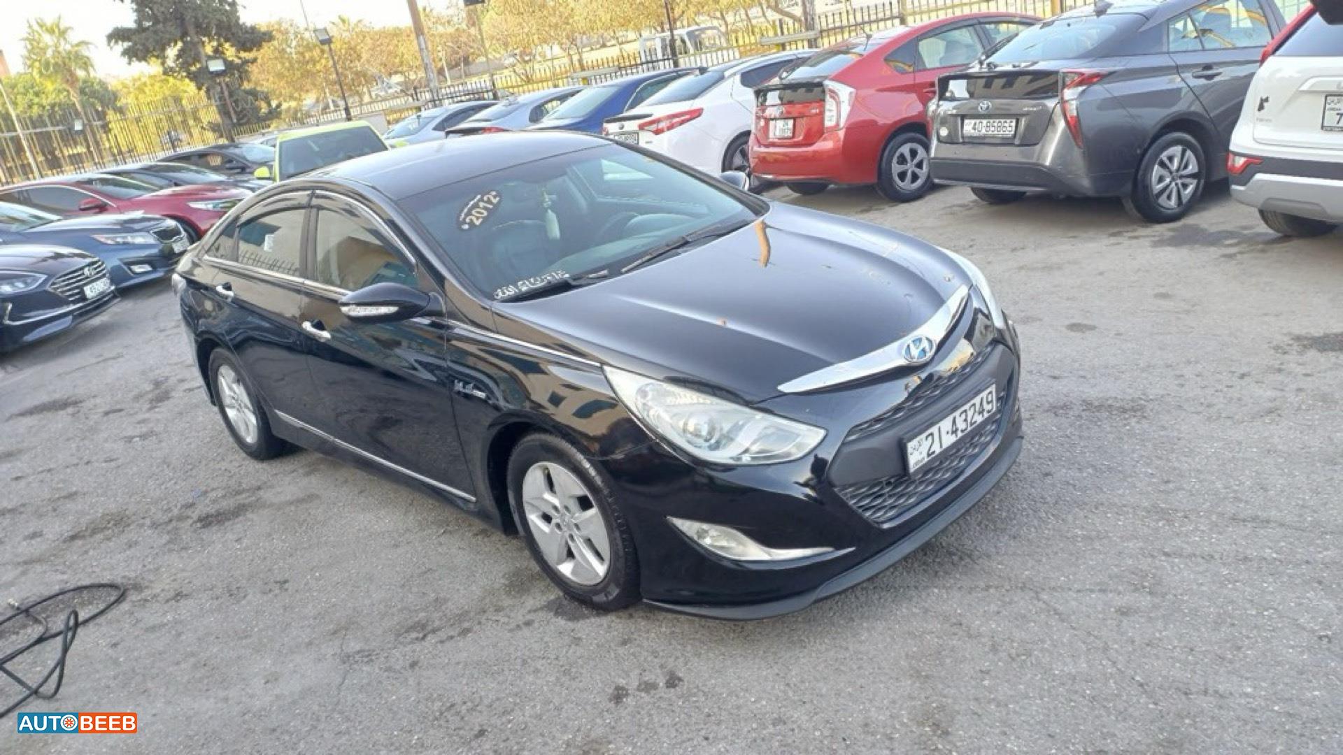 Hyundai Sonata 2012