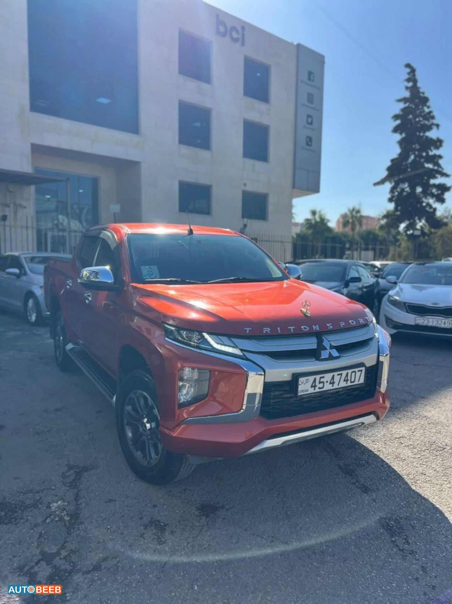 Mitsubishi L200 2022