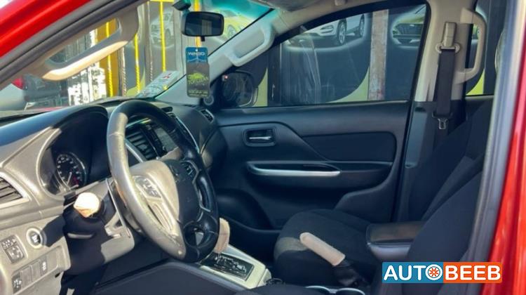 Mitsubishi L200 2022