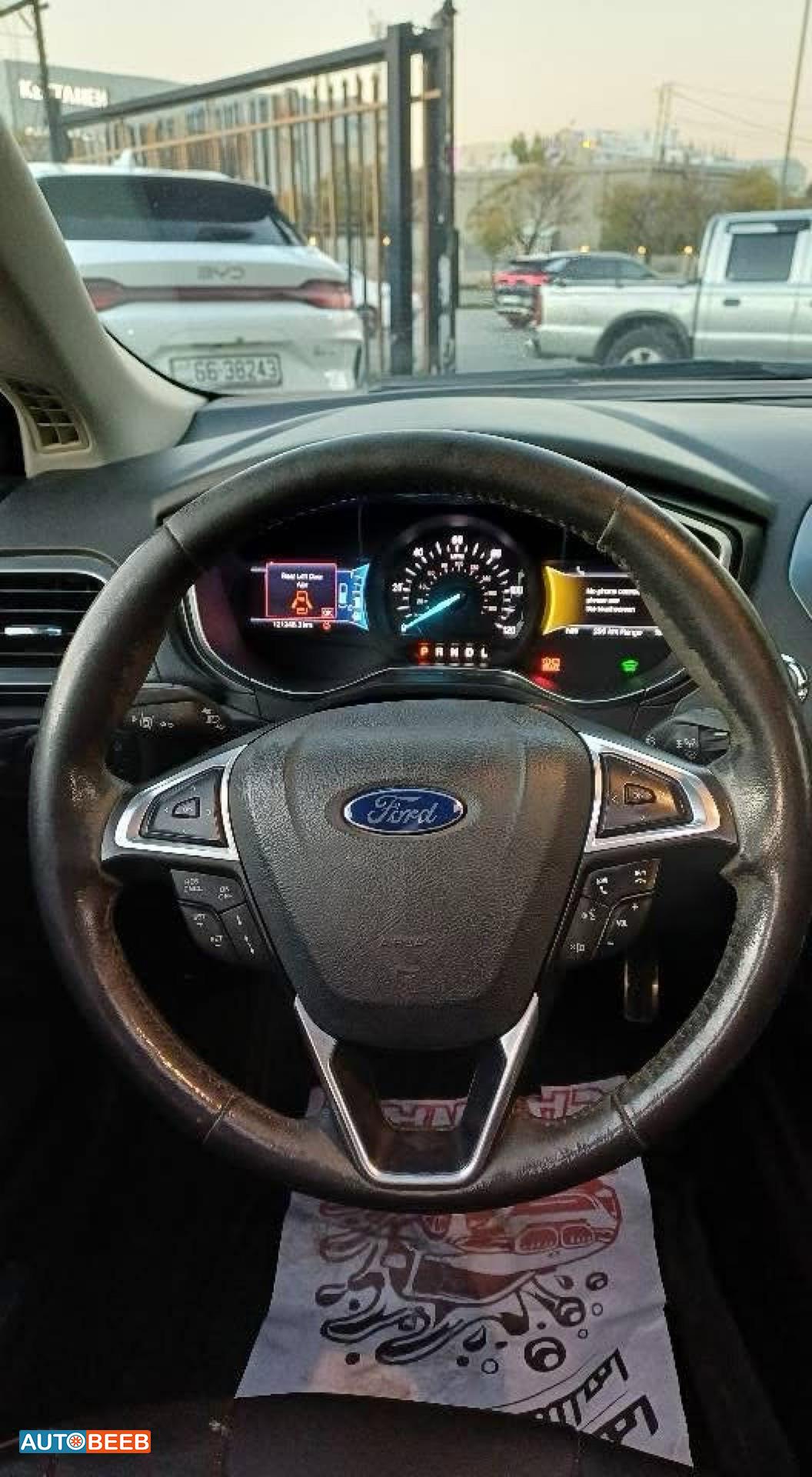 Ford Fusion 2015