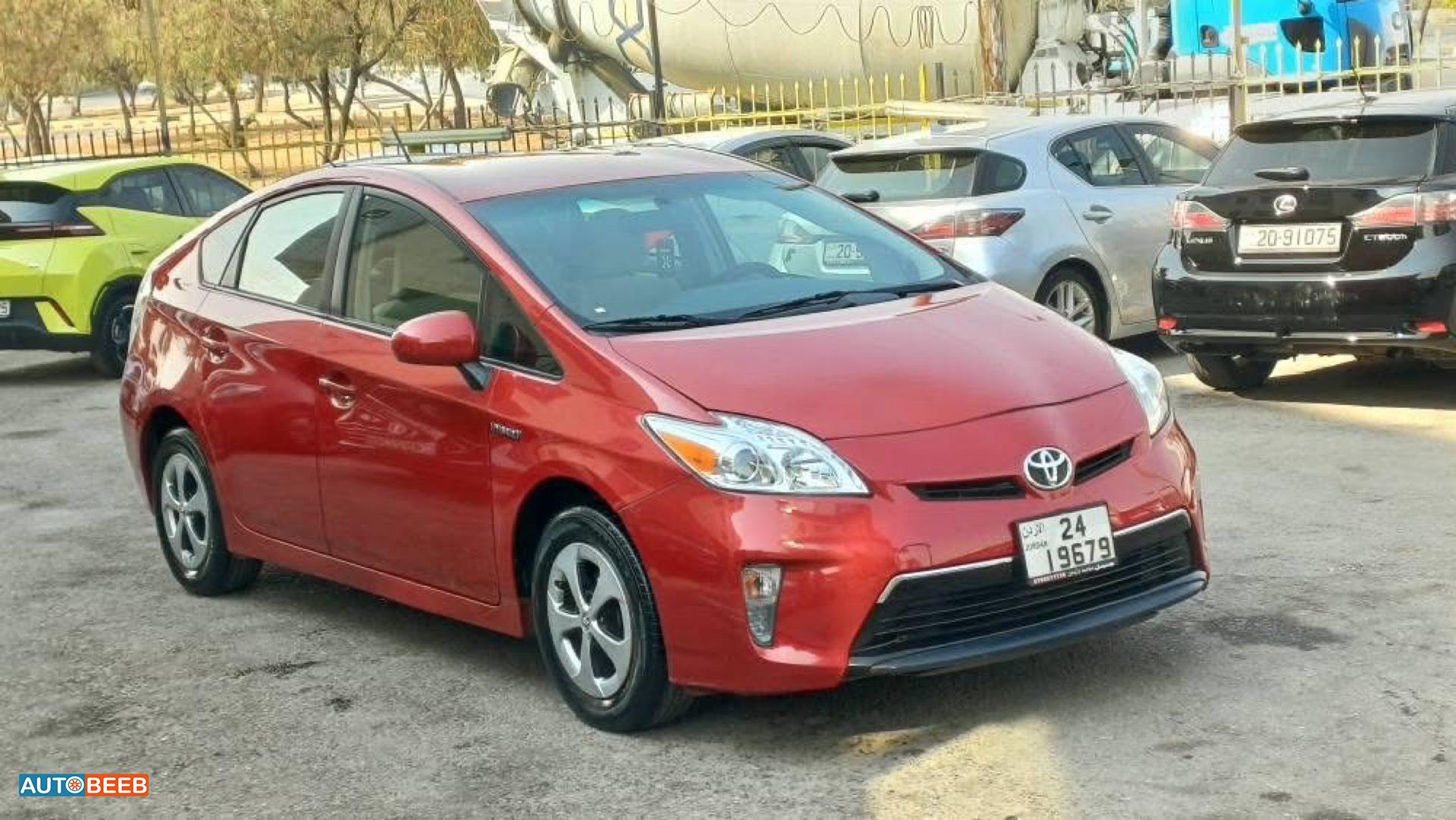 تويوتا بريوس 2013