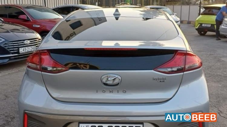 Hyundai Ioniq 2021