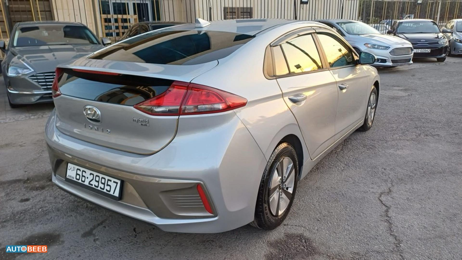 Hyundai Ioniq 2021