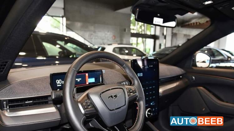 فورد موستانج 2022