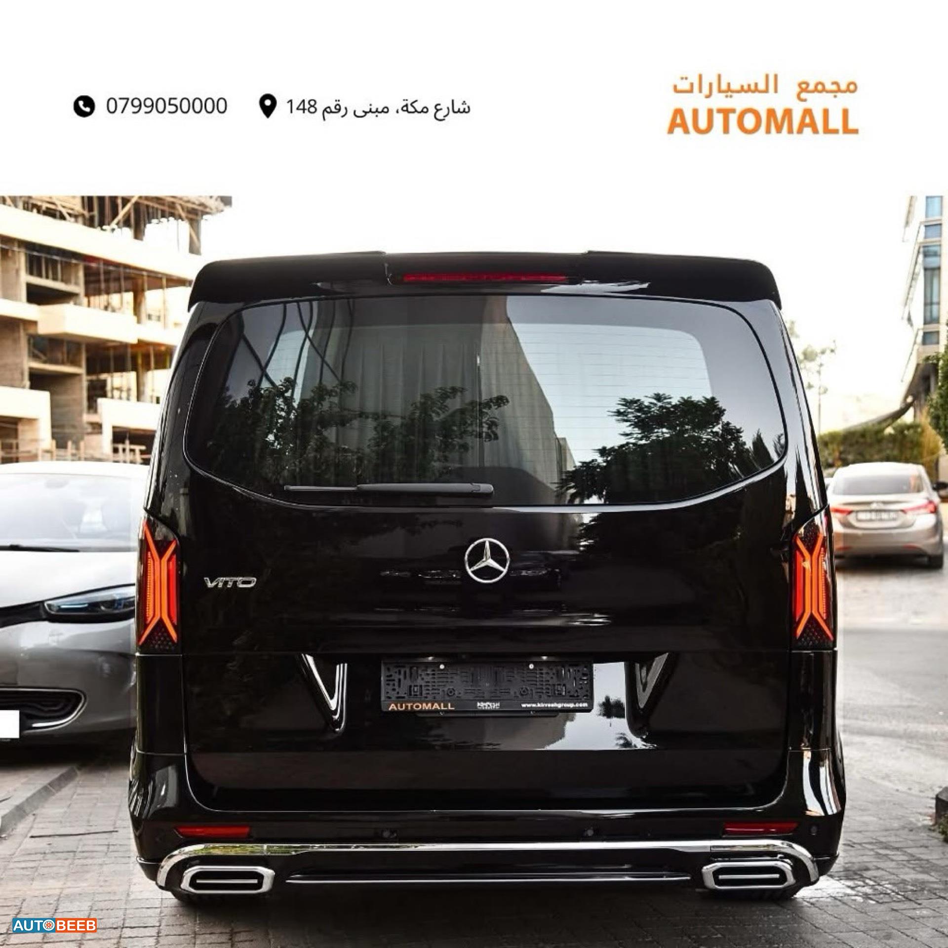 Minibus Mercedes Benz 2025