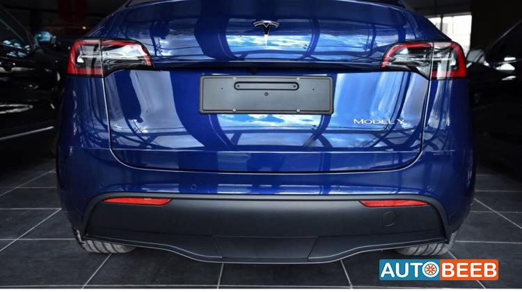 Tesla Y 2022
