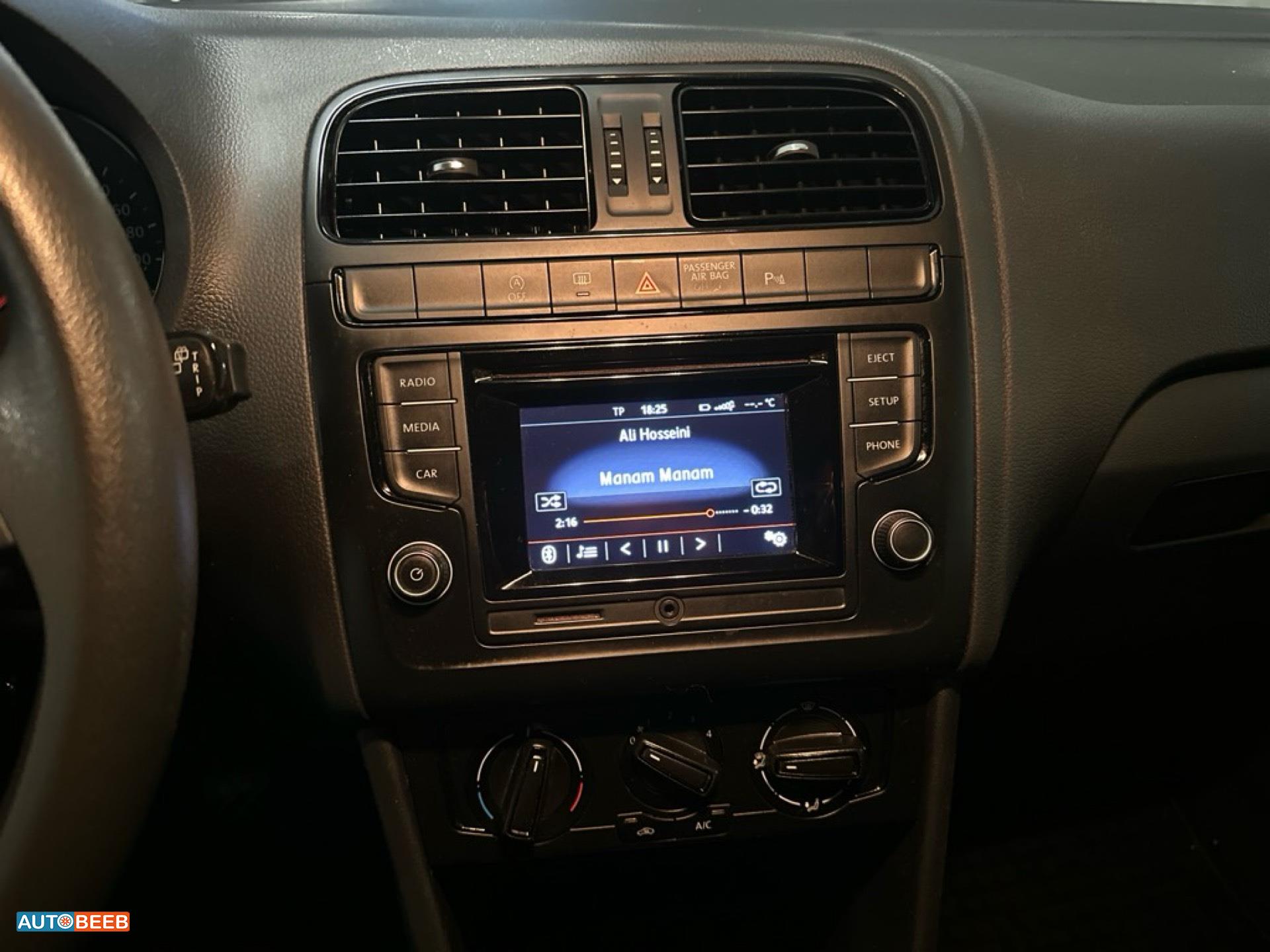 Volkswagen Polo 2016