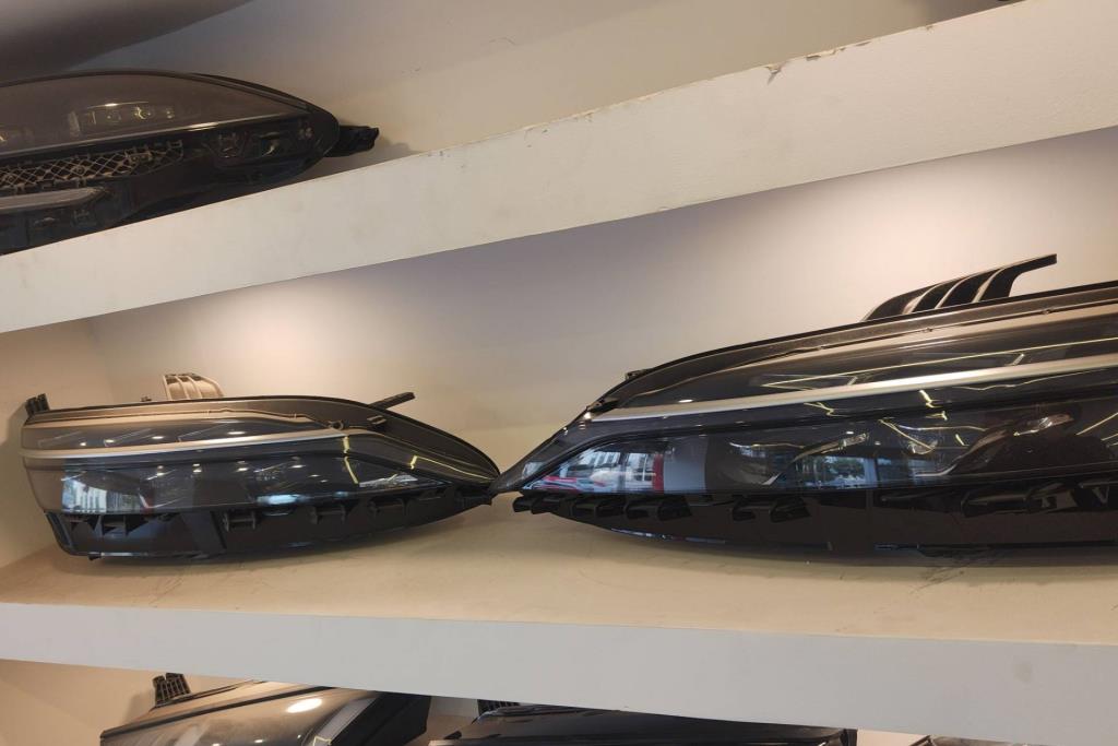 ضوء امامي يمين شمال بي واي دي هان 2022 2023 2024