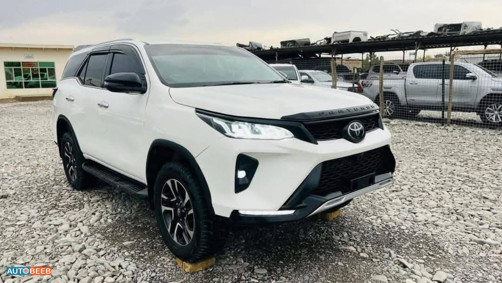 Toyota Fortuner 2020