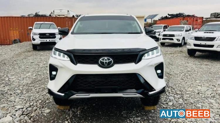 Toyota Fortuner 2020
