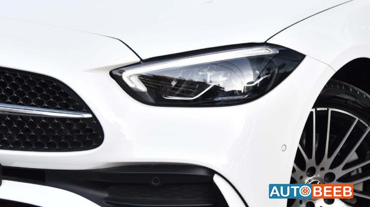 مرسيدس بنز C200 2025