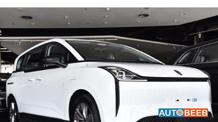 بستيون E05 2023