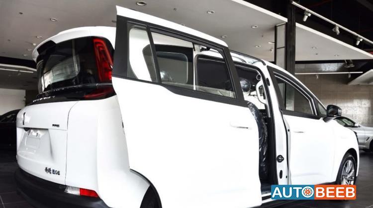 بستيون E05 2023