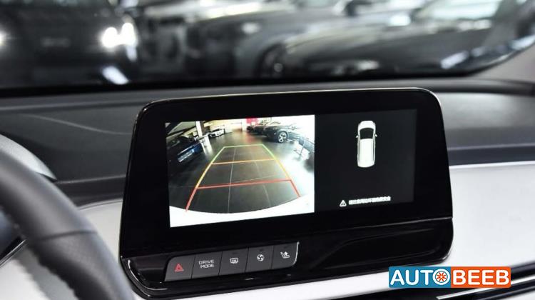 بستيون E05 2023