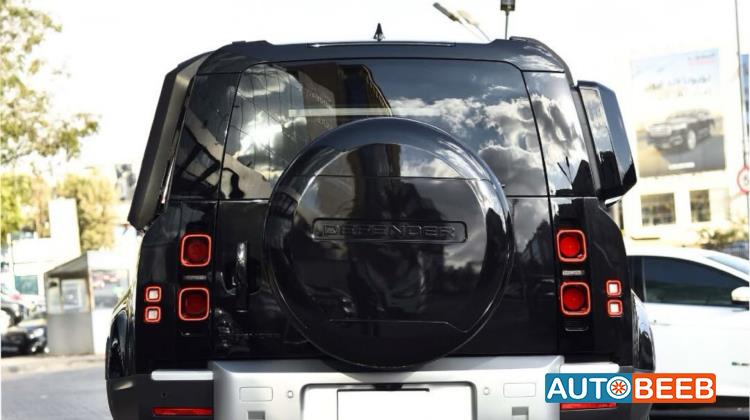 Land Rover Defender 2025