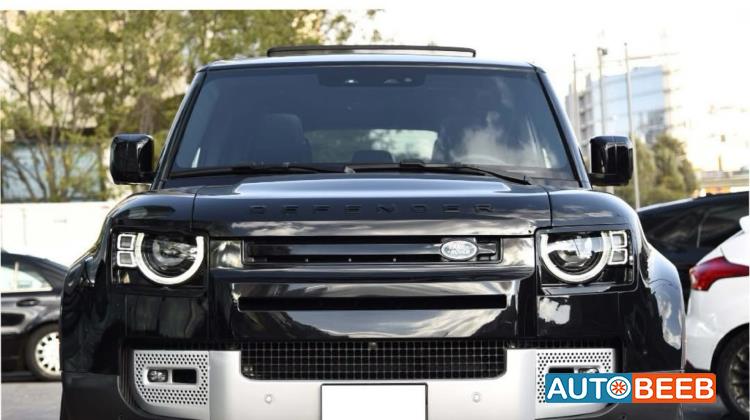 Land Rover Defender 2025