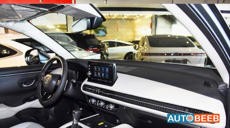 هوندا ZR-V 2023