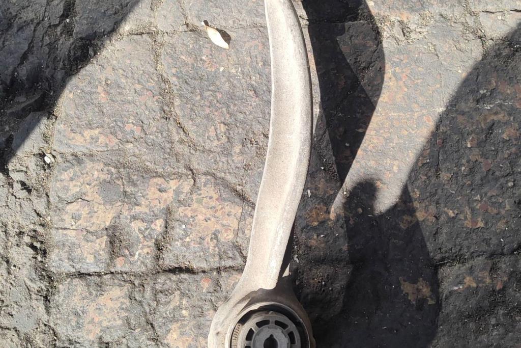 كفة عجل مرسيدس c200 2017 2018 2019 2020 2021