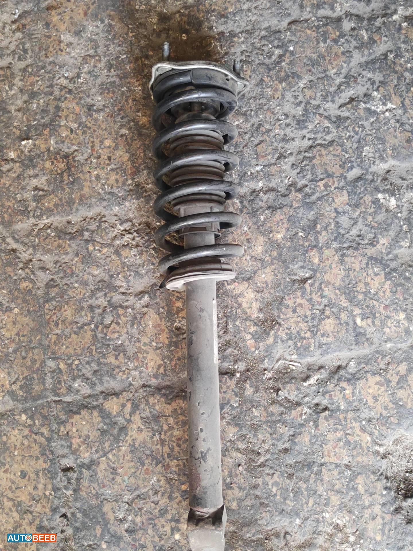  Shock Absorber Mercedes Benz C200