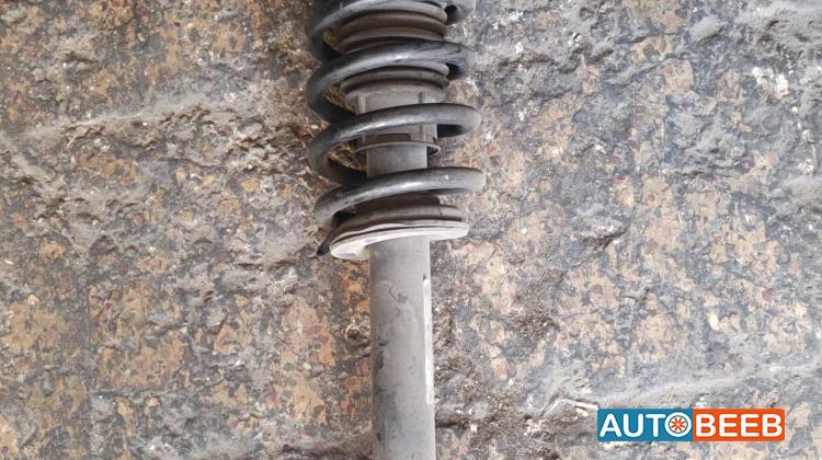  Shock Absorber Mercedes Benz C200