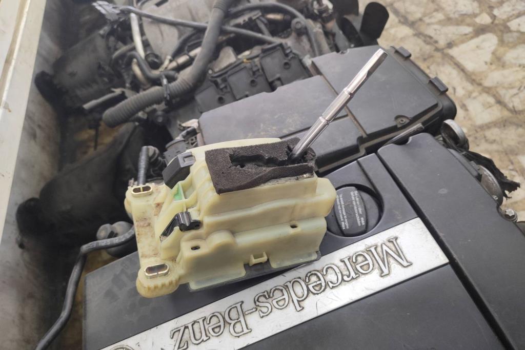  Mechanics  Mercedes Benz C200