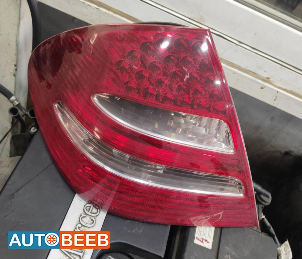 Lights Rear light Mercedes Benz E200