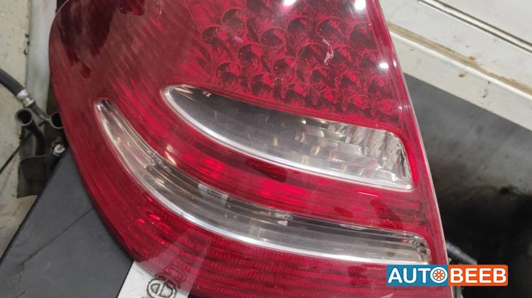Lights Rear light Mercedes Benz E200