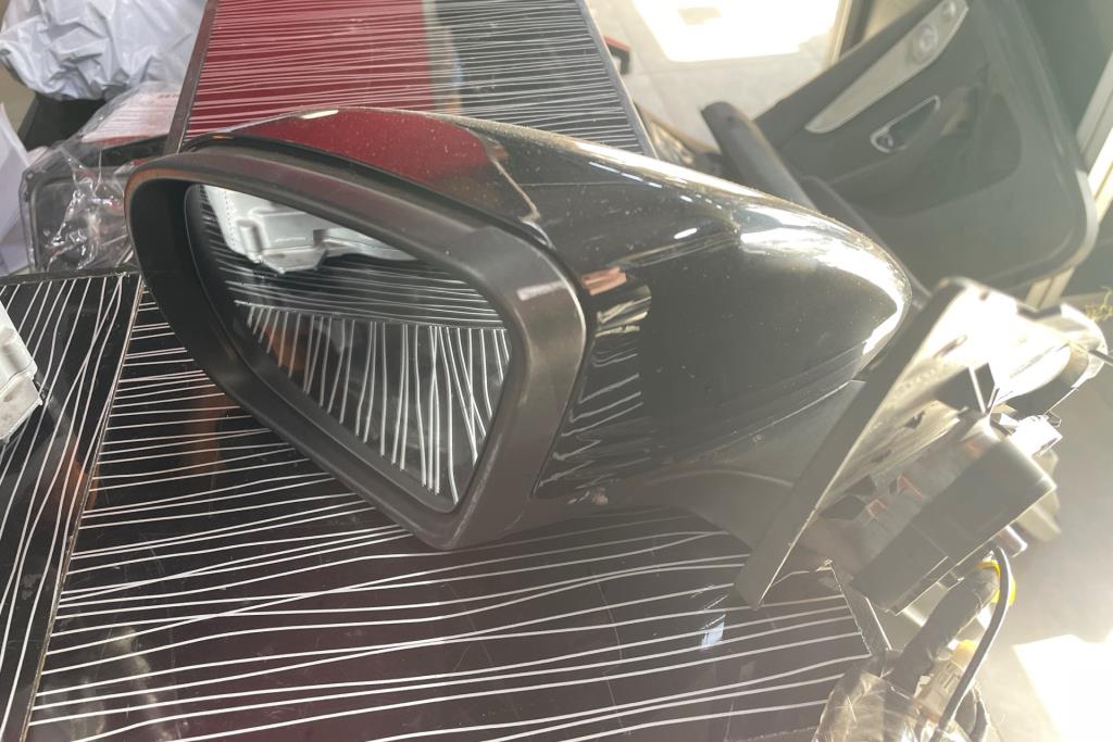 Body  Wing Mirror Mercedes Benz E200