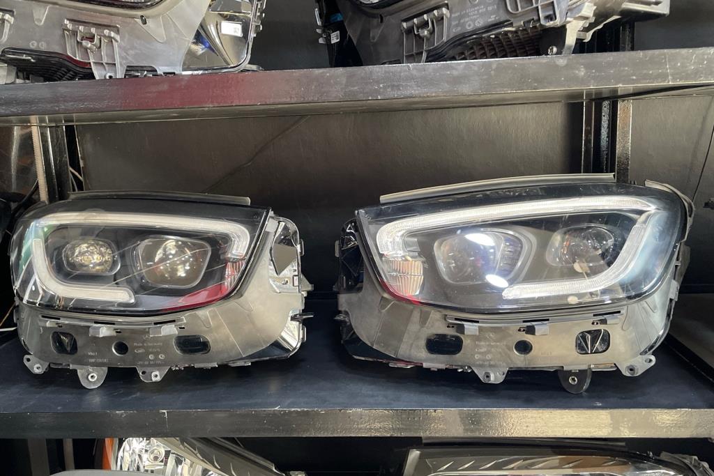Lights Front light Mercedes Benz GLC200