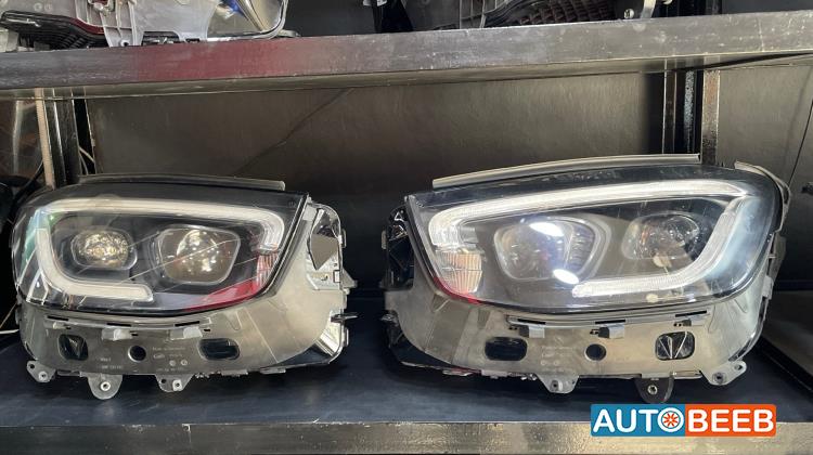 Lights Front light Mercedes Benz GLC200