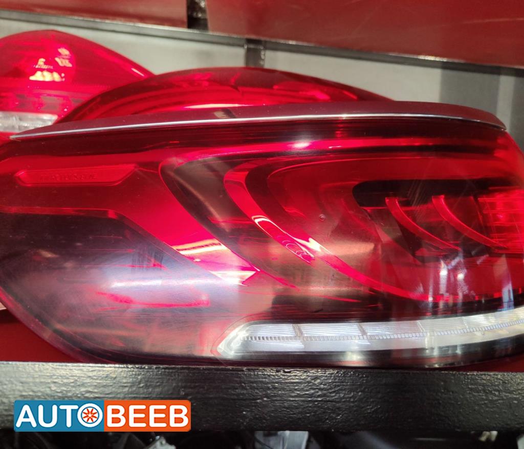 Lights Rear light Mercedes Benz GLC200