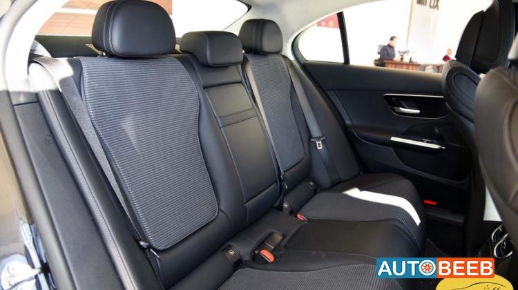 Mercedes Benz C180 2023