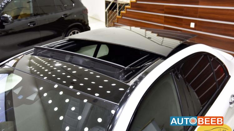 Mercedes Benz E200 2023