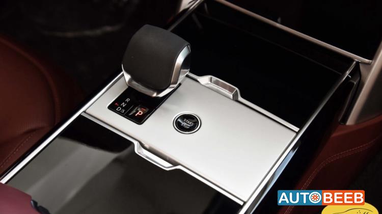 Land Rover Range Rover 2024