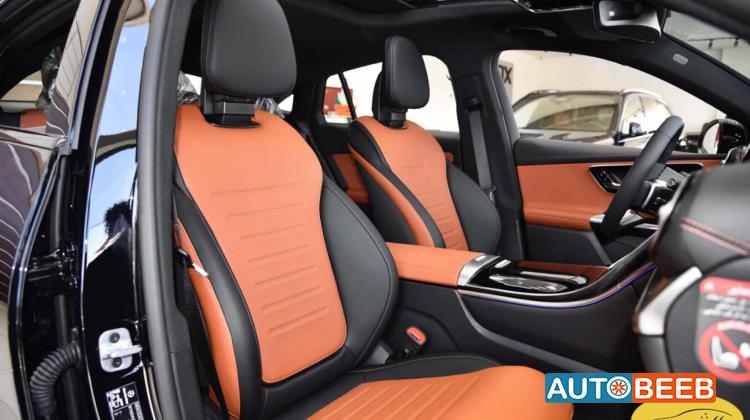 Mercedes Benz GLC200 2026