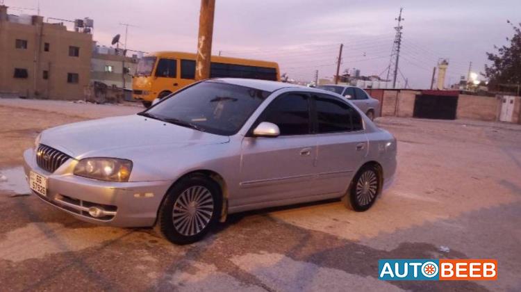 هيونداي افانتي 2001