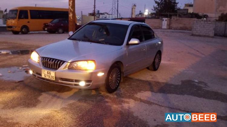 هيونداي افانتي 2001